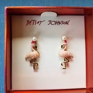 🦩🎄Betsey Johnson Holiday Christmas Flamingo Earrings - NWT&B🎄🦩